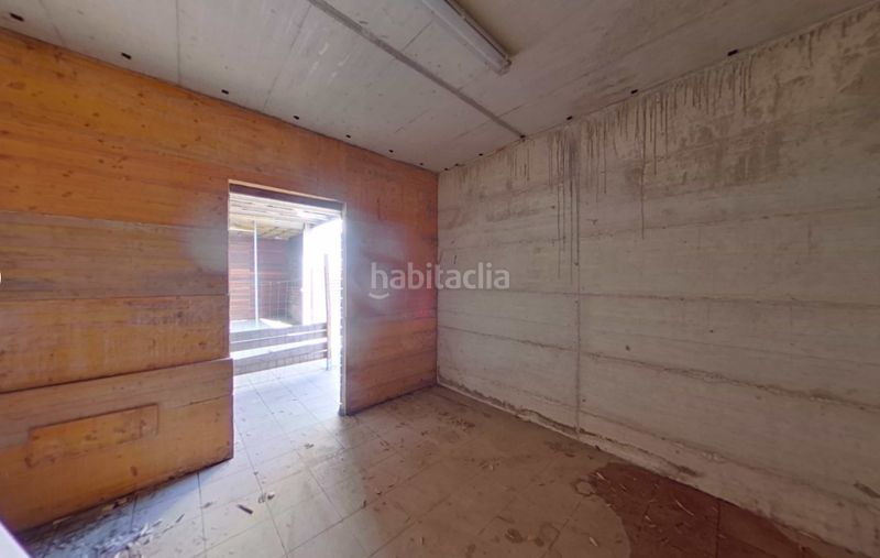 Foto 6b196cdb-b359-4229-875e-3029c971df1b. Casa amb aparcament piscina a Canovelles