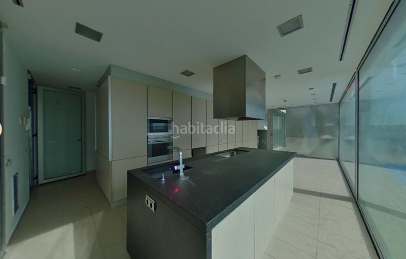 Foto f6d4f439-7b40-405e-acd2-5b66f8e49028. Casa amb aparcament piscina a Canovelles