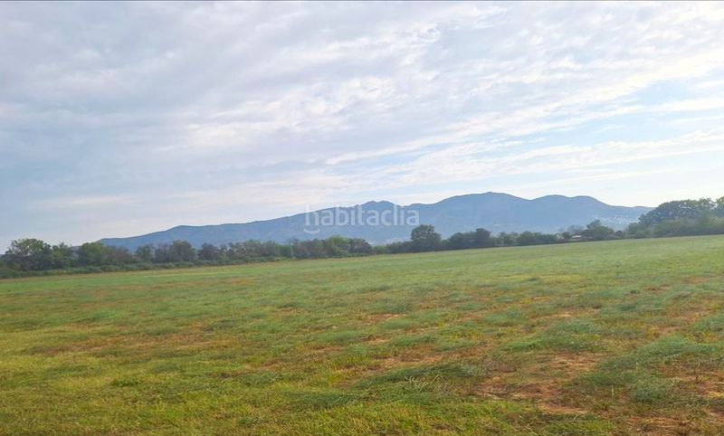 Foto f73f4839-6507-42f3-93f4-a76e45186a2a. Terreny residencial a Cadaqués
