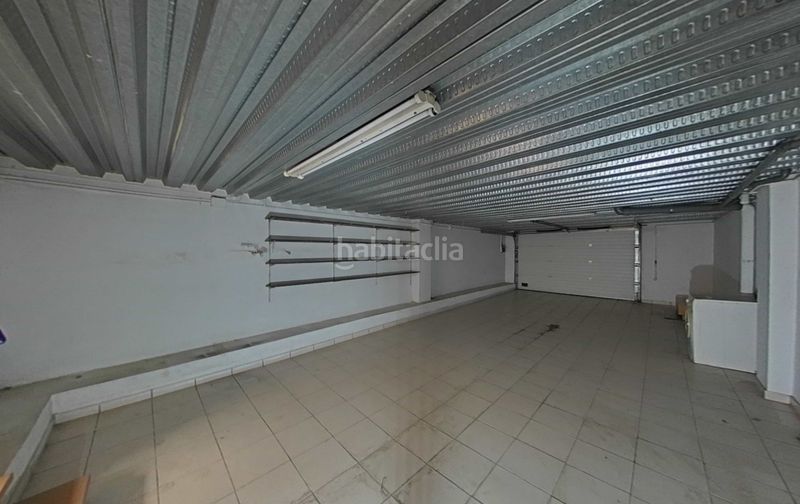 Foto 530806e0-1380-47c3-8eda-4811d4ca2cd8. Casa adossada a carrer roure 35 a Olot