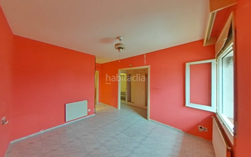 Foto ff91d89d-25d0-4148-99a2-7bda39e3cb9d. Pis a carrer llevant 23 a Vilamalla
