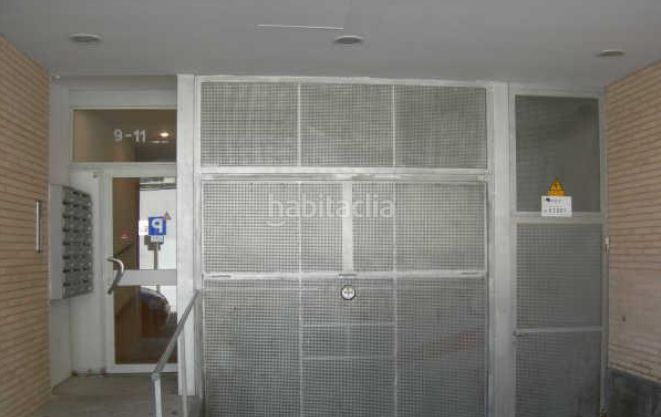Foto edde6f64-f65a-4752-a4a0-ec49f064d8ec. Aparcament cotxe a Veïnat Salt