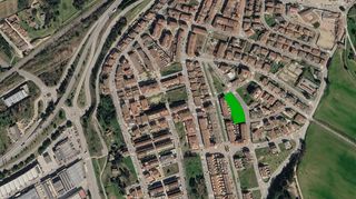 Terreny residencial a Carrer Montnegre
