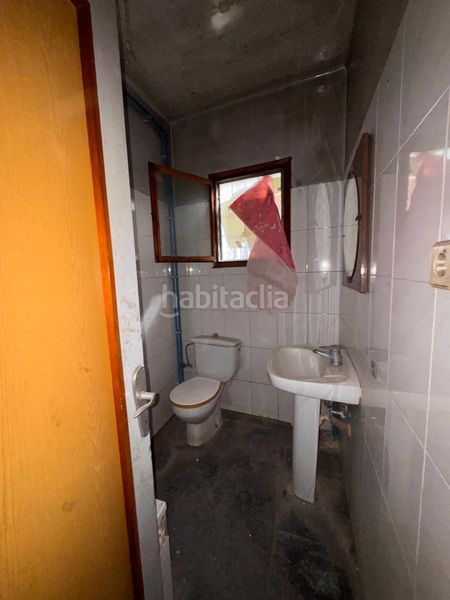Foto 68d84ae8-d6fd-4ea1-8d09-576230f08a9d. Casa a Anglès
