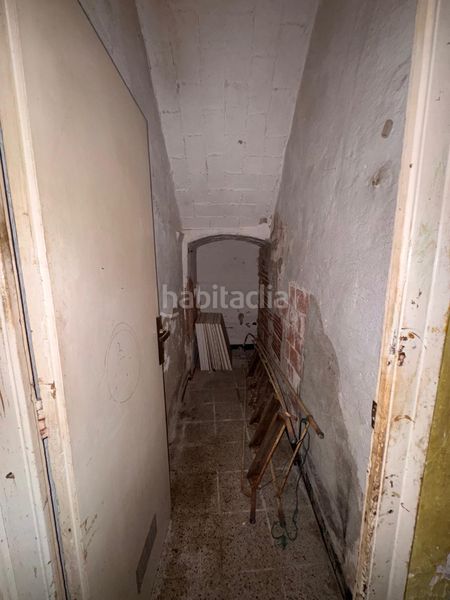 Foto f166bea8-227e-4932-a8eb-7bc259c9b60f. Casa a Anglès