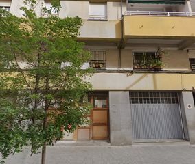 Flat in Carrer d'àngel guimerà 146