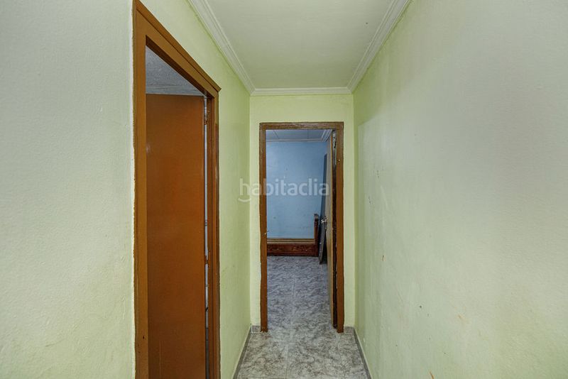 Foto 46b2155e-346d-40b6-aa57-cc7831194410. Piso en Barri dels Escriptors Salt