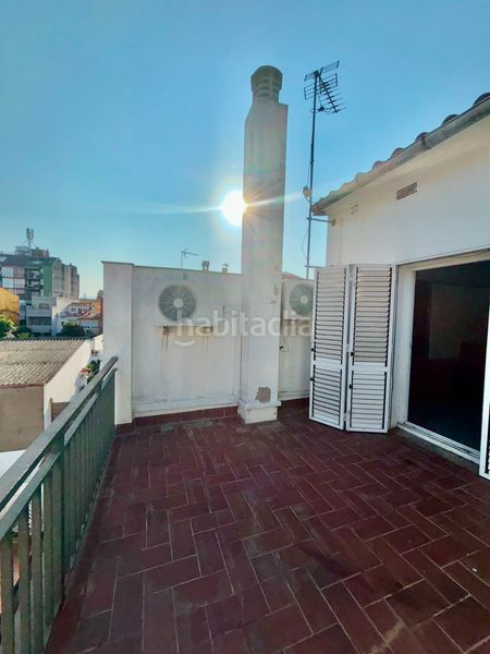 Foto c8897ab5-9dd1-48a2-95e9-4dc267fe9f17. Casa adosada en Veïnat Salt
