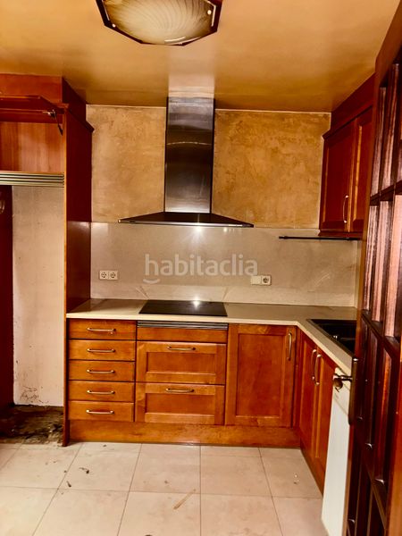 Foto d1235bc5-396a-48ff-bd93-a9e5a905a60c. Casa adosada en Veïnat Salt