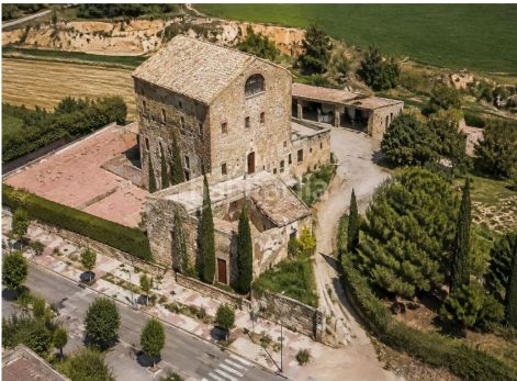 Foto bc0f150e-633e-409e-9cb4-db37b78d5f73. Casa amb aparcament a Santpedor