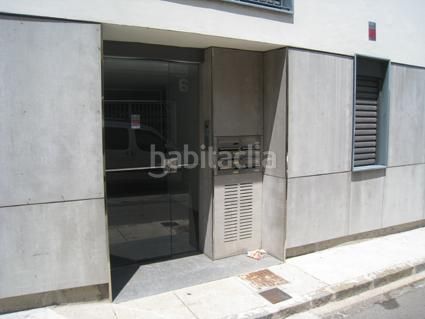 Foto 607b34ad-0ffc-4424-88f7-c0436c30e3e9. Aparcament cotxe a Sant Joan les Fonts