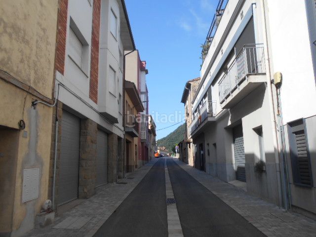 Foto 74e03276-55e0-4719-b72c-6db3be7c72f9. Aparcament cotxe a Sant Joan les Fonts