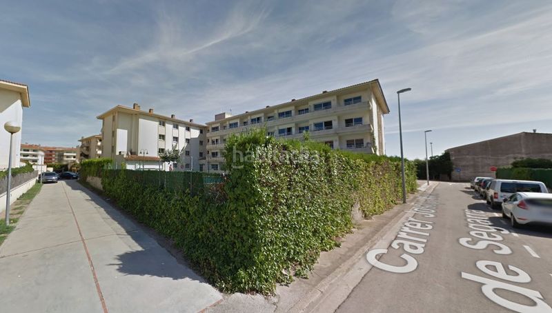 Foto 4b83cd95-6a09-438d-bec9-8a14b02bc896. Aparcament cotxe a Veïnat Salt