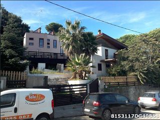 Casa a Avinguda del Maresme 10