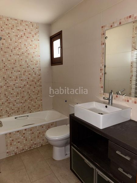 Foto c6df1d66-69af-467b-aef6-cb7c0e44bc0d. Chalet in Llagostera