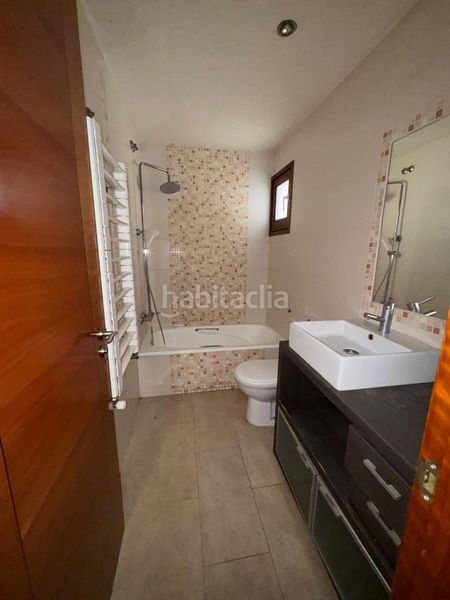 Foto da24ad2a-c39c-42ab-9dbd-6a20ba933735. Chalet in Llagostera