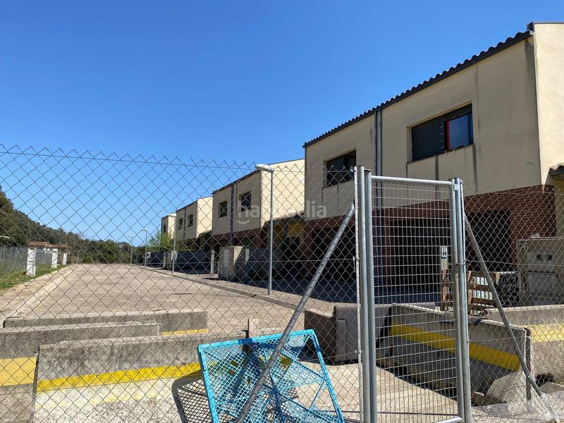 Foto d4ecdb87-7687-4ee0-b21e-d8d22e050af7. Edificio in Cervià de Ter