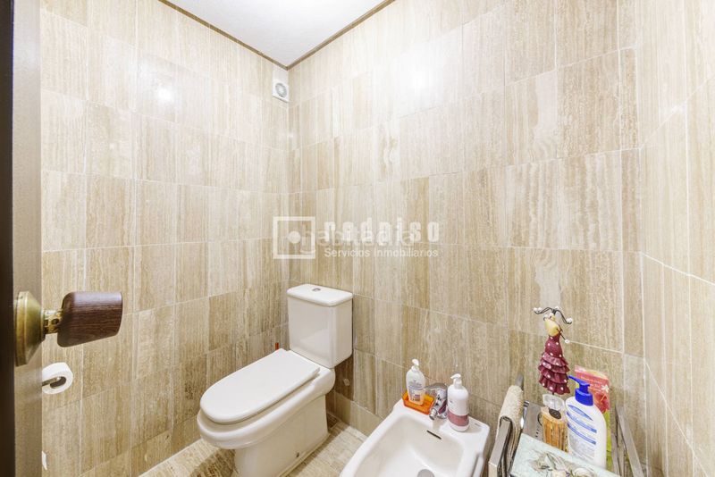 Foto 1251ea88-32b6-4431-a88c-2f3019e531e2. Flat with heating parking pool in Carretera del Plantío Majadahonda