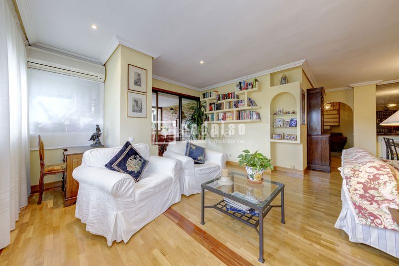 Foto d6717b04-47f2-4e45-a44a-66921f147147. Flat with heating parking pool in Carretera del Plantío Majadahonda