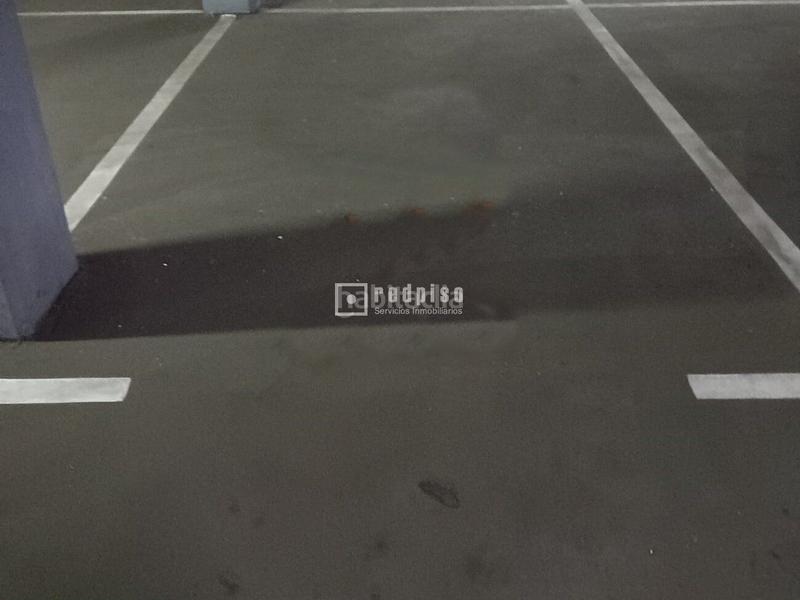 Foto a4df730a-f607-48d9-b8ff-7a4c9f61cdbe. Aparcament cotxe a Parque Ondarreta-Urtinsa Alcorcón