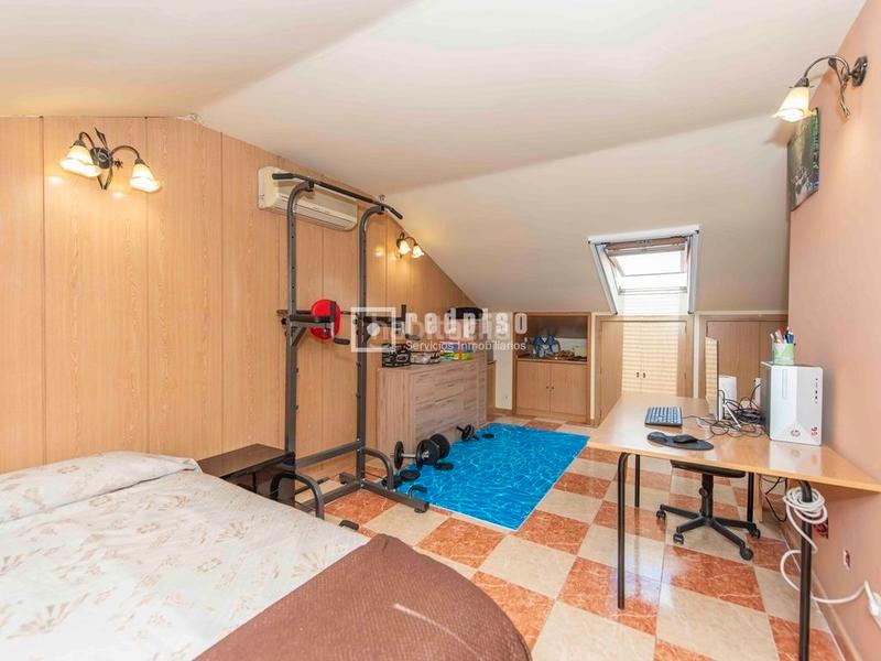 Foto 5e08dde3-b6ad-4f75-8225-e3e1e24c9ac0. Ático exclusivo áticodúplex en las retamas espacio, luz natural y confort a un paso de madrid. en Alcorcón