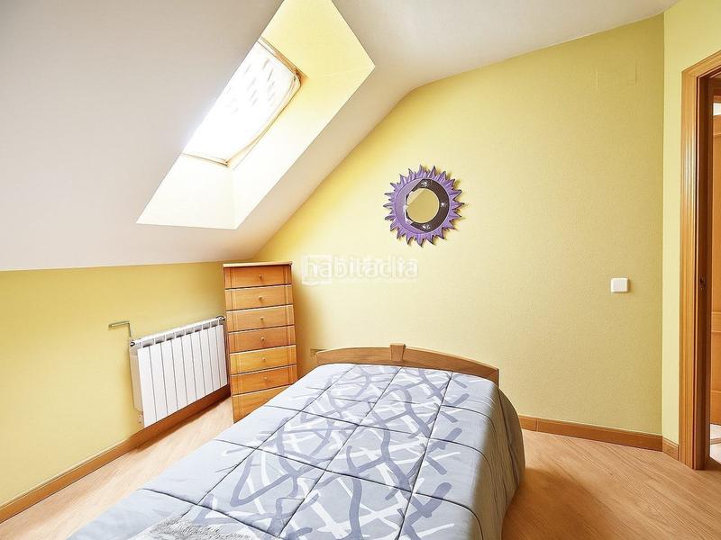 Foto bc4b51fa-50a0-4efa-9c8f-d26b393ee985. Duplex con riscaldamento parcheggio piscina in Prado de Santo Domingo Alcorcón