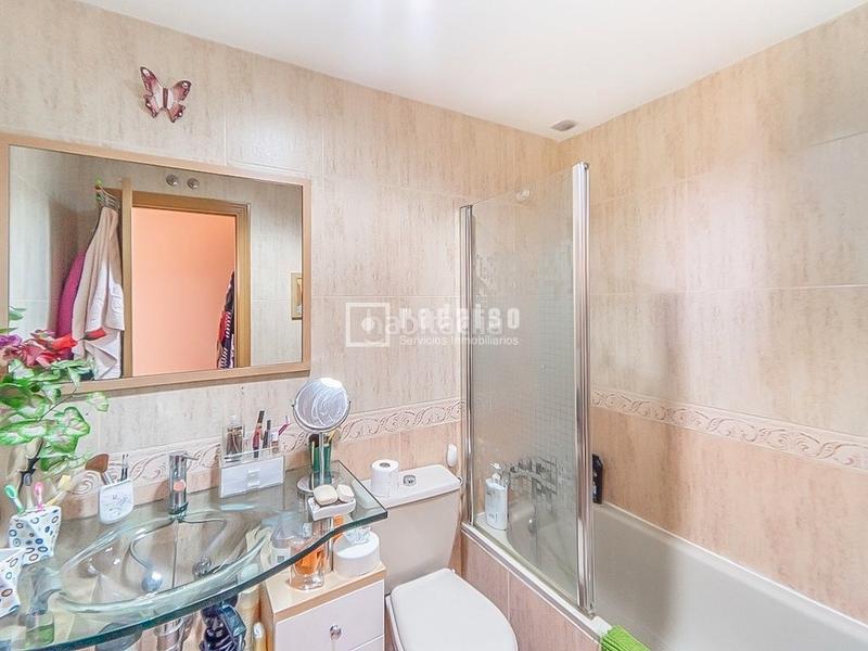 Foto fa7c2599-7db2-49f0-8761-3d849fd9b7ba. Duplex con riscaldamento parcheggio piscina in Prado de Santo Domingo Alcorcón