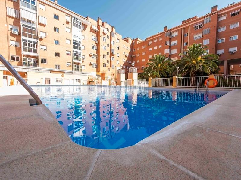Foto 7a6cb7a8-bda0-4ea1-b0aa-e9b35ae52370. Attique avec chauffage parking piscine dans Prado de Santo Domingo Alcorcón