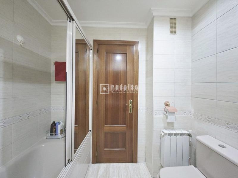 Foto 5b48709b-264c-42da-9d0c-c8450dbd192c. Piso vivienda con terraza en venta, zona las retamas! en Alcorcón