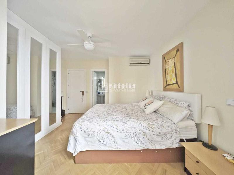 Foto de86df6f-c582-449e-abdb-691fafe350e0. Attico con riscaldamento parcheggio piscina in Prado de Santo Domingo Alcorcón