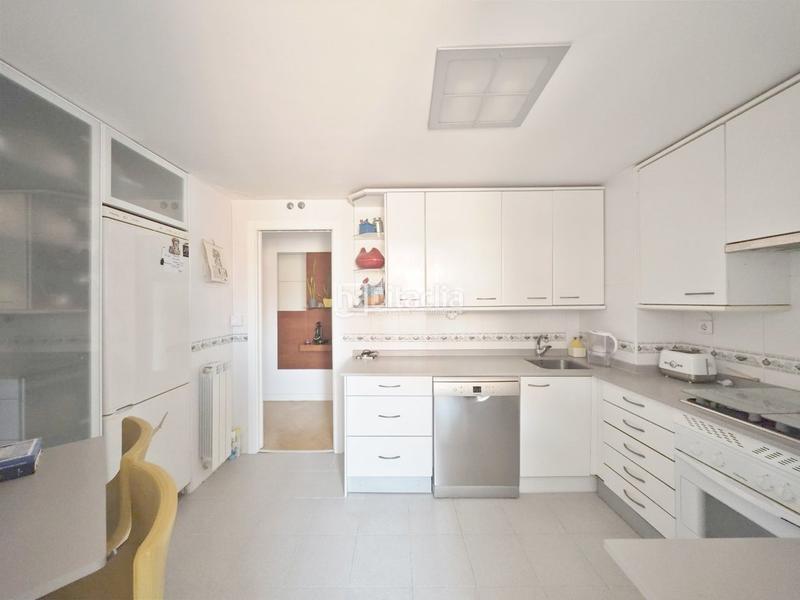 Foto fa82e977-2759-4053-9dfc-309ed17a7838. Attico con riscaldamento parcheggio piscina in Prado de Santo Domingo Alcorcón