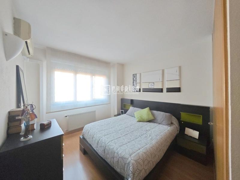 Foto 55e9fa23-1707-4a59-929d-0f77da01d431. Flat with heating pool in Prado de Santo Domingo Alcorcón