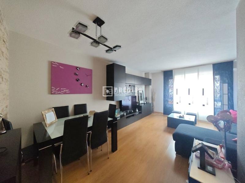 Foto 96fc2d7d-8881-4e52-8e9a-615609501f11. Flat with heating pool in Prado de Santo Domingo Alcorcón