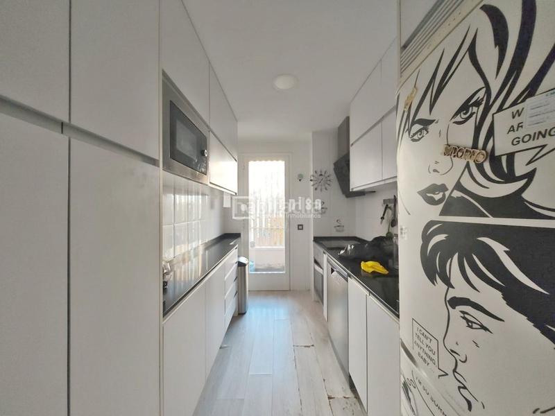 Foto ea680d89-0698-4bee-aa0c-ef52701f33ad. Flat with heating parking pool in Prado de Santo Domingo Alcorcón