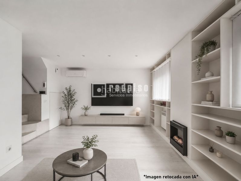 Foto 58e63d27-752e-4d09-a3b1-a74d3025d2b7. Duplex con riscaldamento parcheggio piscina in Prado de Santo Domingo Alcorcón