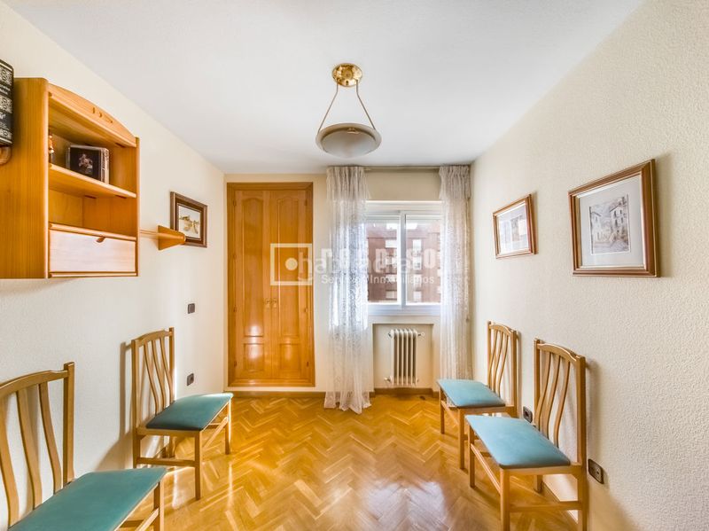 Foto 0c41f674-fe70-4afd-933d-00ffe0eed296. Flat with heating parking pool in Prado de Santo Domingo Alcorcón