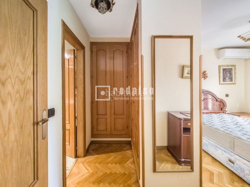 Foto 285014eb-dc83-4f3f-805c-fd482b4d34cf. Flat with heating parking pool in Prado de Santo Domingo Alcorcón