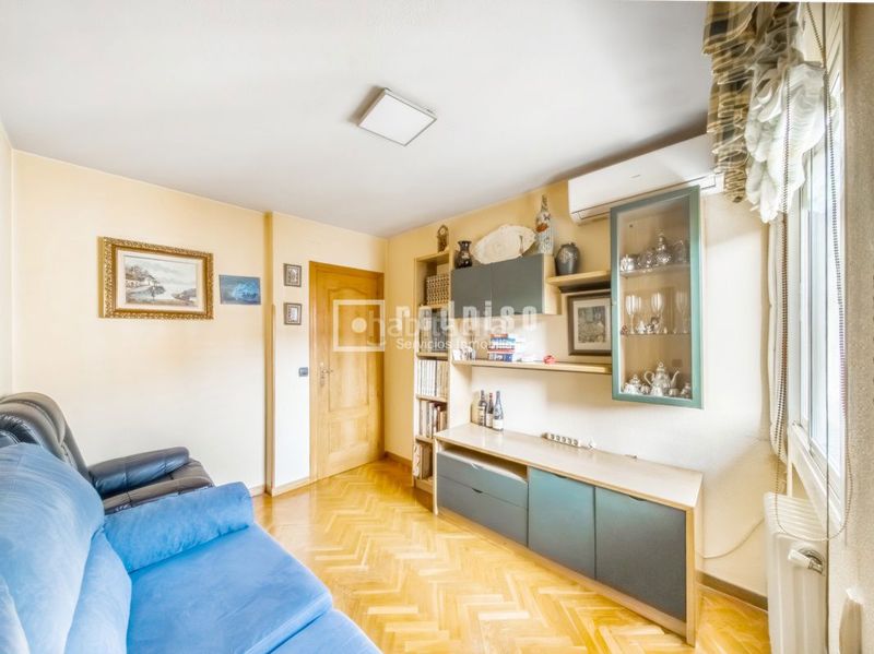 Foto 788f6174-4625-4184-b463-0c849e8a384d. Flat with heating parking pool in Prado de Santo Domingo Alcorcón