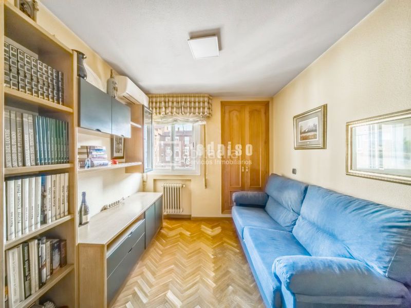 Foto f1b085cc-dfde-4caf-a2aa-50b030efa1f7. Flat with heating parking pool in Prado de Santo Domingo Alcorcón