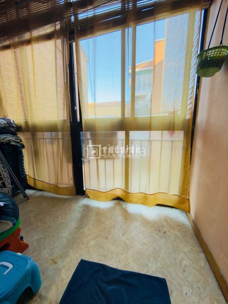 Foto ea0e3a3e-8c3e-49bd-aac8-1a5c257bbfa8. Pis a Palomeras Bajas Madrid