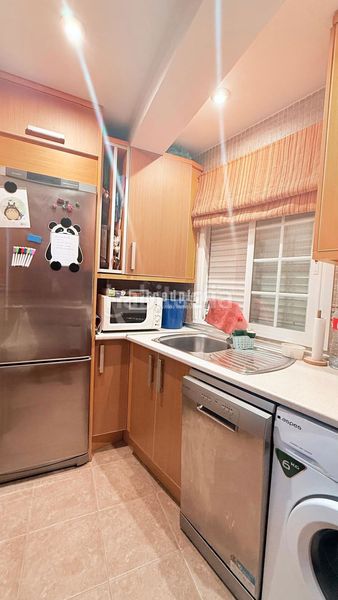 Foto 8f059cac-9783-4dc2-aabb-59748d1dd6c3. Piso  en venta en Palomeras Bajas Madrid