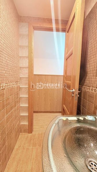 Foto d8d503bf-3055-41ca-b12b-a339f8c269a9. Piso  en venta en Palomeras Bajas Madrid