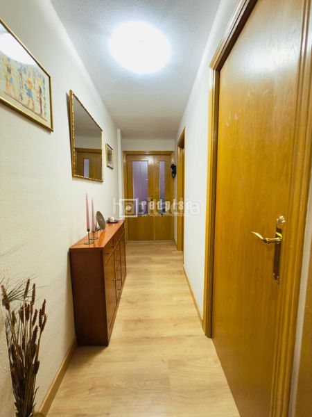 Foto db74f284-49d5-4a51-8024-8f122d8dcc31. Pis amb aparcament a Palomeras Bajas Madrid