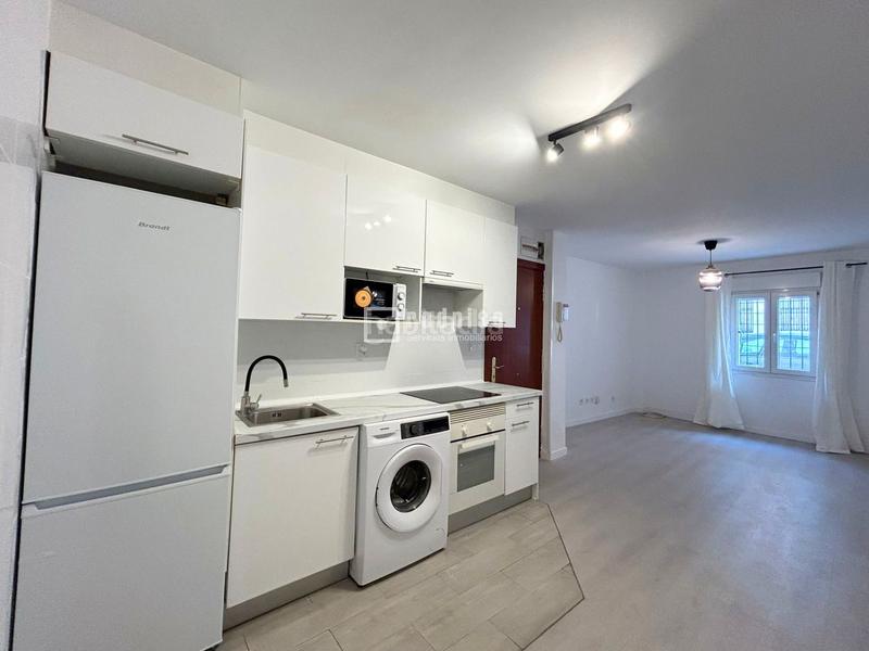 Foto a7e32e56-6b63-42e3-b048-cead8e1a8249. Piso redpiso plaza eliptica vende en Pradolongo Madrid