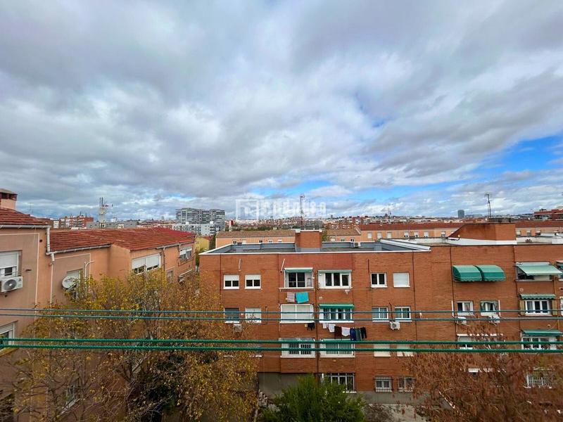 Foto 49ab07a8-04f3-4c65-8907-dc949b191139. Piso redpiso plaza eliptica vende piso espectacular en Madrid