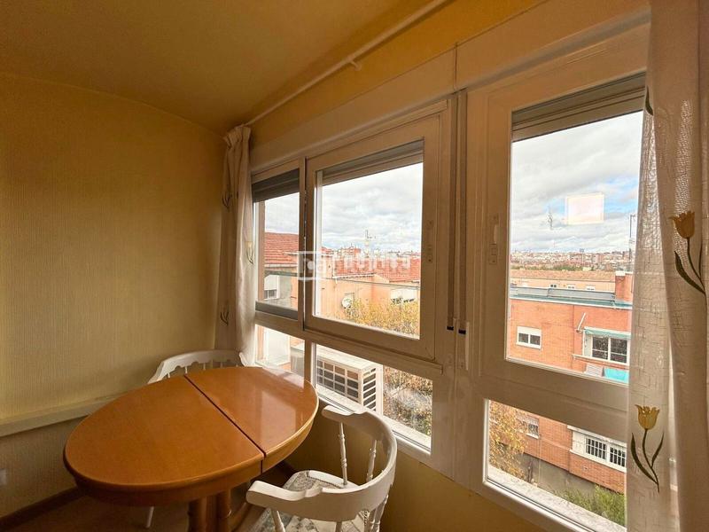 Foto d3bd7960-1c03-4f82-904a-e39b922b1a1e. Piso redpiso plaza eliptica vende piso espectacular en Madrid