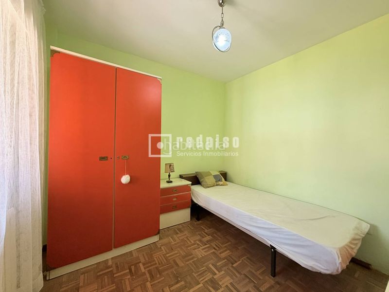Foto abcde687-23a0-43b2-a08f-10b3697c03ac. Pis a Pradolongo Madrid