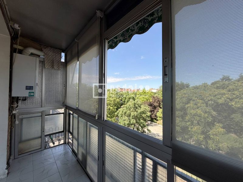 Foto e756e3d0-ef41-4b16-8024-f3158ad2dae5. Pis a Pradolongo Madrid