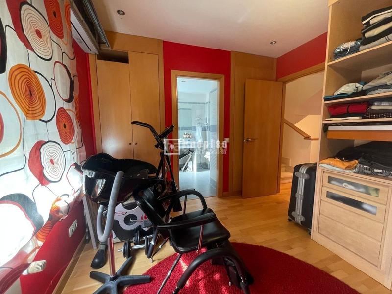 Foto afd93099-f058-407c-9fe1-9764ca79cb4b. Chalet  en venta en zona reston ii, en Restón I-Restón II Valdemoro