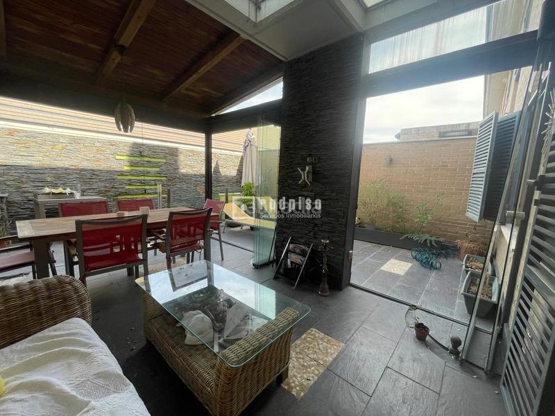 Foto f9878a64-f81d-4d88-b15e-849099aea9cd. Chalet  en venta en zona reston ii, en Restón I-Restón II Valdemoro